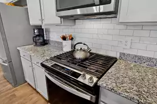 410 Eastern Pine, Summerville, SC 29486 - Photo 6
