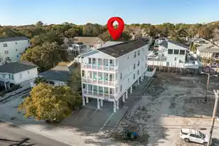 304 Hillside Dr S, North Myrtle Beach, SC 29582 - Photo 2