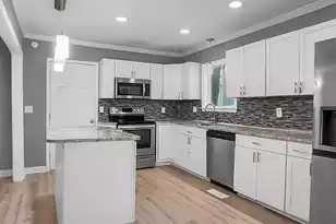 127 Lancer Dr, Summerville, SC 29485 - Photo 14