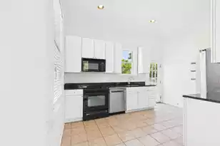 180 Broad St, Charleston, SC 29401 - Photo 12