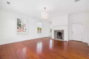 180 Broad St, Charleston, SC 29401 - Photo 4