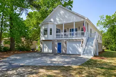 731 York Street, Mount Pleasant, SC 29464 - Photo 1