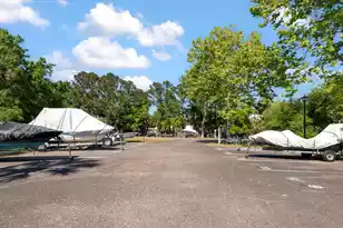1481 Center St, Mount Pleasant, SC 29464 - Photo 36