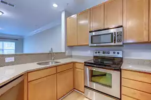 1318 Basilidon Rd, Mount Pleasant, SC 29466 - Photo 2