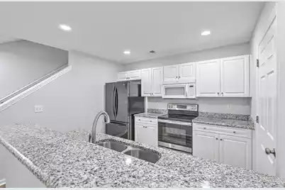 9008 Maple Grove Drive, Summerville, SC 29485 - Photo 14