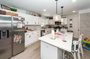2045 Lake Ave, Charleston, SC 29414 - Photo 6