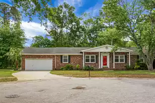 1046 Birchdale Dr, Charleston, SC 29412 - Photo 2