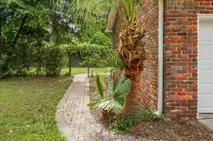 1046 Birchdale Dr, Charleston, SC 29412 - Photo 38