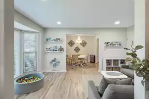 868 Melrose Dr, Charleston, SC 29414 - Photo 6