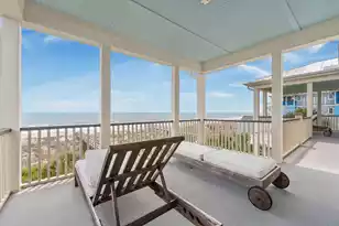 507 Ashley Ave W, Folly Beach, SC 29439 - Photo 30