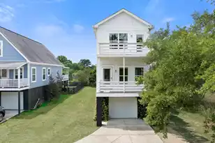 1050 Hunley Waters Cir, North Charleston, SC 29405 - Photo 40