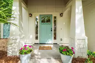 762 McCants Dr, Mount Pleasant, SC 29464 - Photo 10