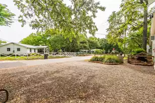 762 McCants Dr, Mount Pleasant, SC 29464 - Photo 72