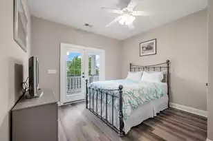 1466 Hollenberg Ln, Mount Pleasant, SC 29466 - Photo 40