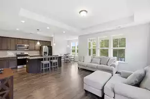 137 Hawthorne Landing Dr, Goose Creek, SC 29445 - Photo 2