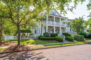 600 Galera Ln, Mount Pleasant, SC 29464 - Photo 4
