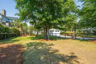 600 Galera Ln, Mount Pleasant, SC 29464 - Photo 112