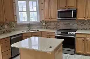 110 Freeport St, Summerville, SC 29483 - Photo 8