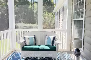 1371 Hopton Cir, Mount Pleasant, SC 29466 - Photo 8