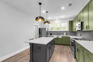 4559 Mixson Ave, North Charleston, SC 29405 - Photo 8