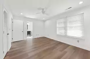 1120 Daffodil Ln, Mount Pleasant, SC 29464 - Photo 14