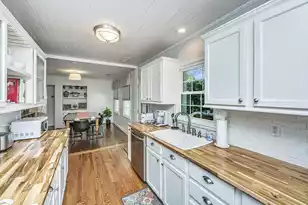 1128 Carter Ave, Mount Pleasant, SC 29464 - Photo 4