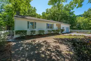 1128 Carter Ave, Mount Pleasant, SC 29464 - Photo 40