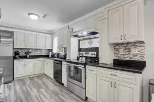1107 Hawthorne Rd, Hanahan, SC 29410 - Photo 4