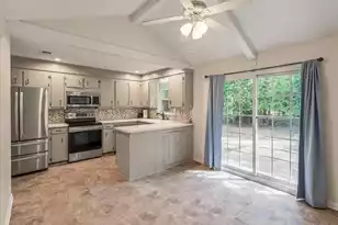 104 Duncan Ct, Summerville, SC 29486 - Photo 16