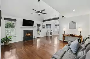 204 Wickford Ct, Summerville, SC 29485 - Photo 4