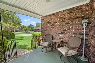 2203 Glendale Dr, Charleston, SC 29414 - Photo 4