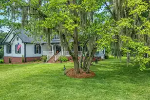 3687 Princess Pond Rd, Summerton, SC 29148 - Photo 2