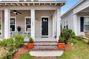 203 Gnarly Oak Ln, Summerville, SC 29485 - Photo 4