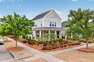 203 Gnarly Oak Ln, Summerville, SC 29485 - Photo 1