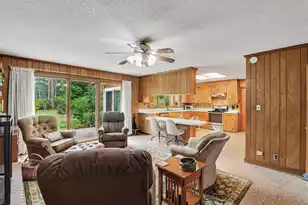 424 Santee Dr, Santee, SC 29142 - Photo 6