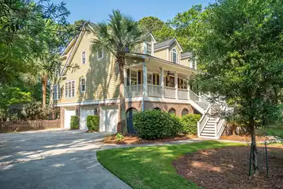 3868 Colonel Vanderhorst Circle, Mount Pleasant, SC 29466 - Photo 2