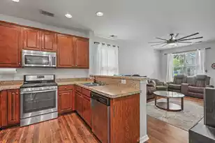 256 Oglethorpe Cir, Moncks Corner, SC 29461 - Photo 8