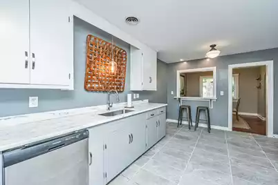 5112 Victoria Avenue, North Charleston, SC 29405 - Photo 8