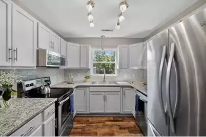 353 Courtney Round, Summerville, SC 29486 - Photo 18
