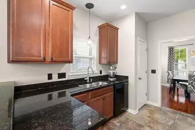 189 Avonshire Drive, Summerville, SC 29483 - Photo 10