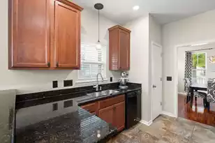 189 Avonshire Dr, Summerville, SC 29483 - Photo 10