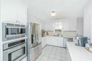 1400 Lenevar Dr W, Charleston, SC 29407 - Photo 10