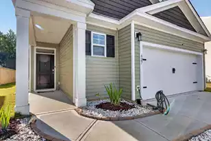 627 Silver Spruce, Summerville, SC 29486 - Photo 2