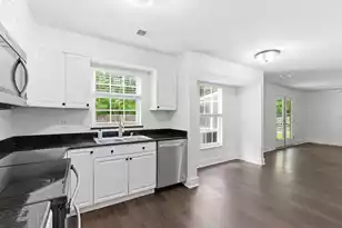 2143 Pinehurst Ave, Charleston, SC 29414 - Photo 10
