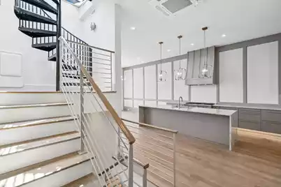4 Exchange Street, Charleston, SC 29401 - Photo 10