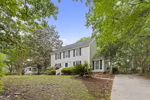 753 Milldenhall Rd, Mount Pleasant, SC 29464 - Photo 4