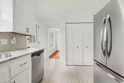 2 Gadsden Street #D, Charleston, SC 29401 - Photo 10