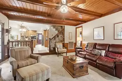 1011 Harbortowne Road, Charleston, SC 29412 - Photo 18