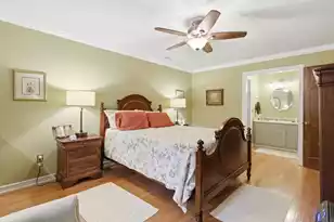 1011 Harbortowne Rd, Charleston, SC 29412 - Photo 30