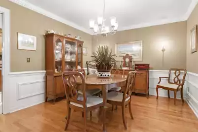 1011 Harbortowne Road, Charleston, SC 29412 - Photo 6